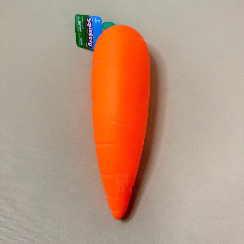 Giggle Zone Squeeezy Carrot Toy Kids One Size Orange New Sensory Fidget Gel 12in